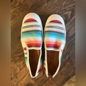 New zodiac Colorful Striped Slip-On Shoes